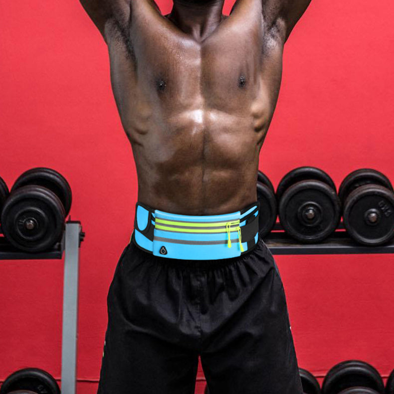 Man wearing blue running waist bag – secure and lightweight design for intense workouts or cardio
