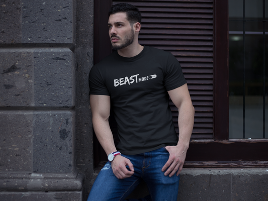Man wearing black "Beast Mode" workout shirt – motivational gymwear for lifters and fitness lovers